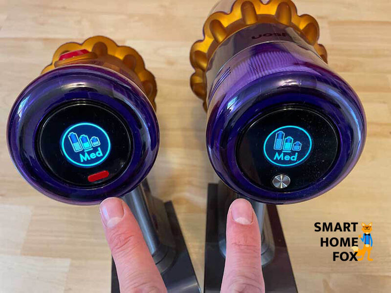 Der Knopf am Display des V15 und des V12